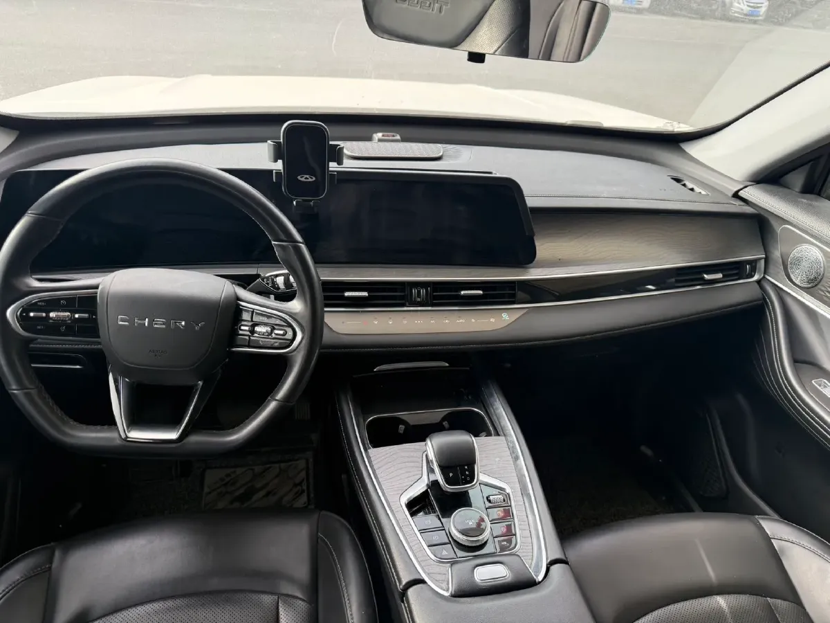 2022 Chery Tiggo 8 PRO 1.6T 197HP L4 7DCT,autocango,china used car exporter,china ev exporter,chinese used car exporter,chinese used ev exporter