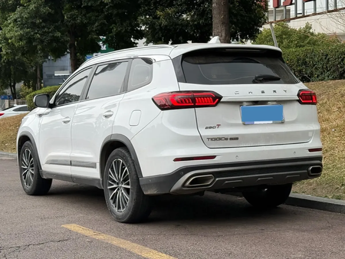 2021 Chery Tiggo 8 Plus 1.6T 197HP L4 7DCT,autocango,china used car exporter,china ev exporter,chinese used car exporter,chinese used ev exporter