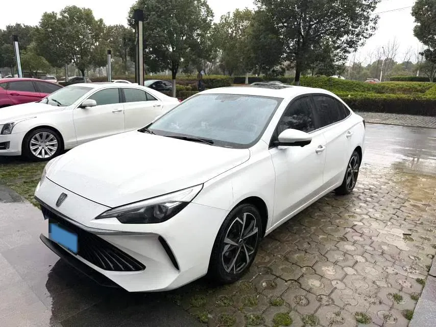 2023 Roewe i5 1.5L 129HP L4 CVT,autocango,china used car exporter,china ev exporter,chinese used car exporter,chinese used ev exporter