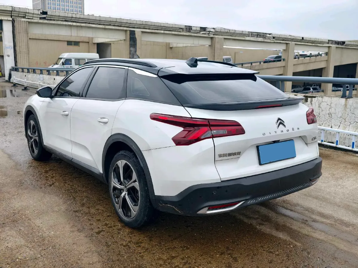 2021 Citroen C5 X 1.6T 175HP L4 8AT,autocango,china used car exporter,china ev exporter,chinese used car exporter,chinese used ev exporter