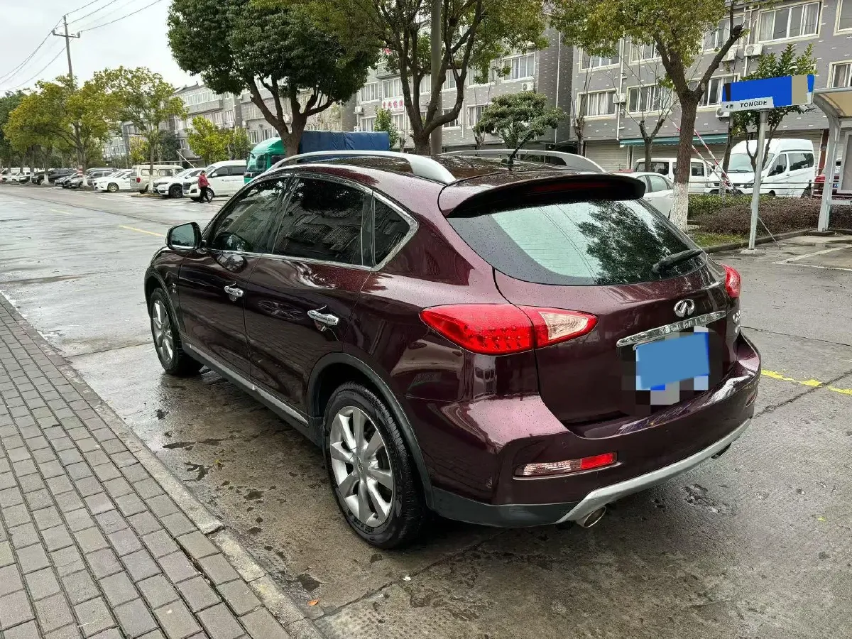 2015 Infiniti QX50 2.5L 235HP V6 7AT,autocango,china used car exporter,china ev exporter,chinese used car exporter,chinese used ev exporter