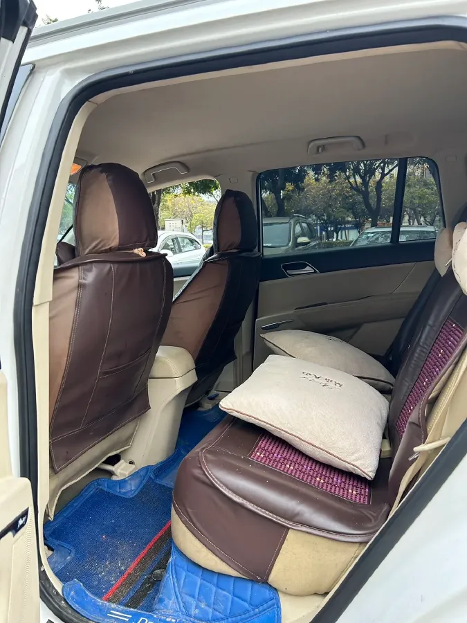 2017 Zotye Damy X5 1.6L 116HP L4 5MT,autocango,china used car exporter,china ev exporter,chinese used car exporter,chinese used ev exporter