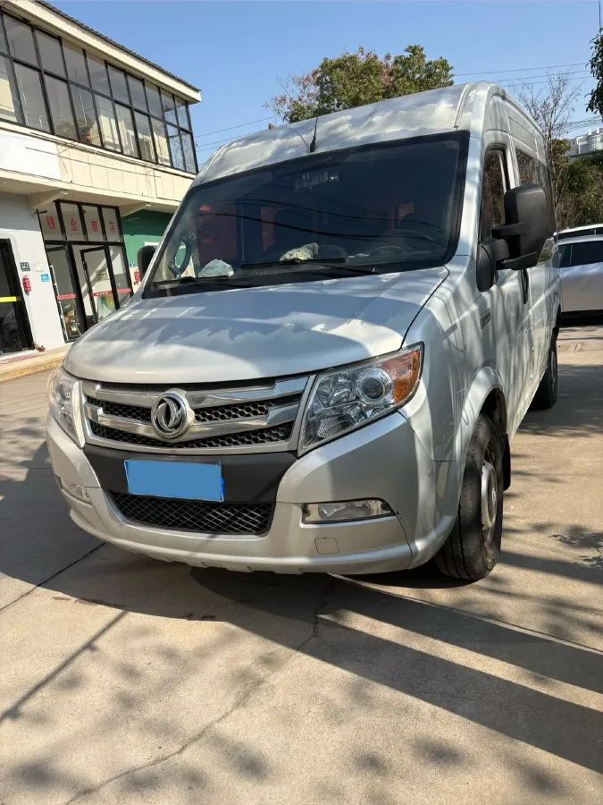 2018 DongFeng DFAC YuFeng 2.5T 136HP L4 6MT,autocango,china used car exporter,china ev exporter,chinese used car exporter,chinese used ev exporter