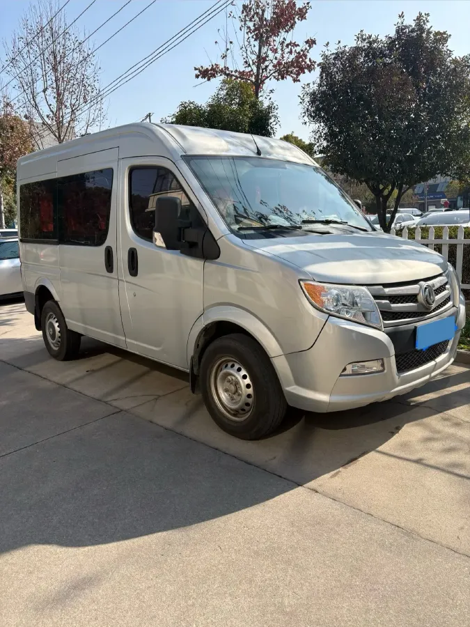2018 DongFeng DFAC YuFeng 2.5T 136HP L4 6MT,autocango,china used car exporter,china ev exporter,chinese used car exporter,chinese used ev exporter