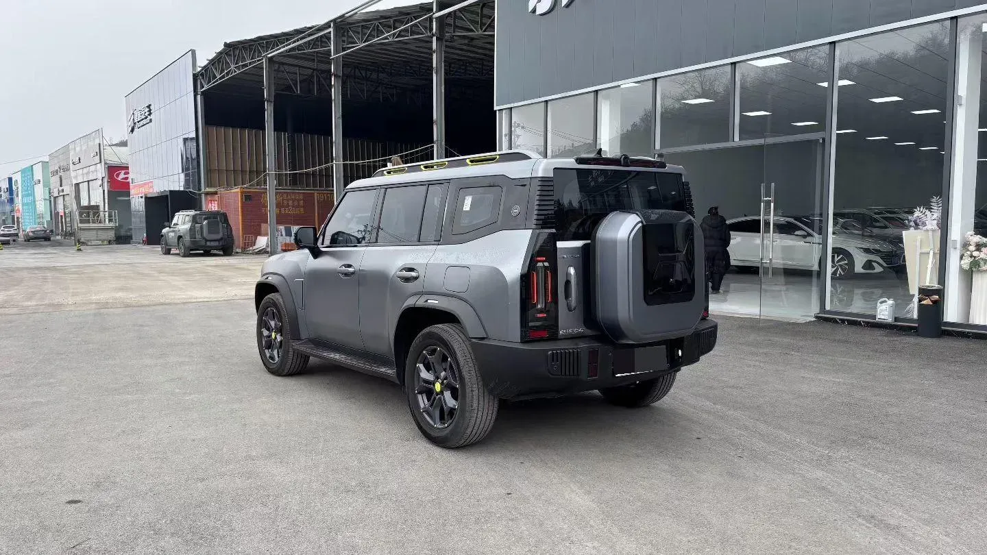 2023 Jetour Traveller 2.0T 254HP L4 7DCT,autocango,china used car exporter,china ev exporter,chinese used car exporter,chinese used ev exporter