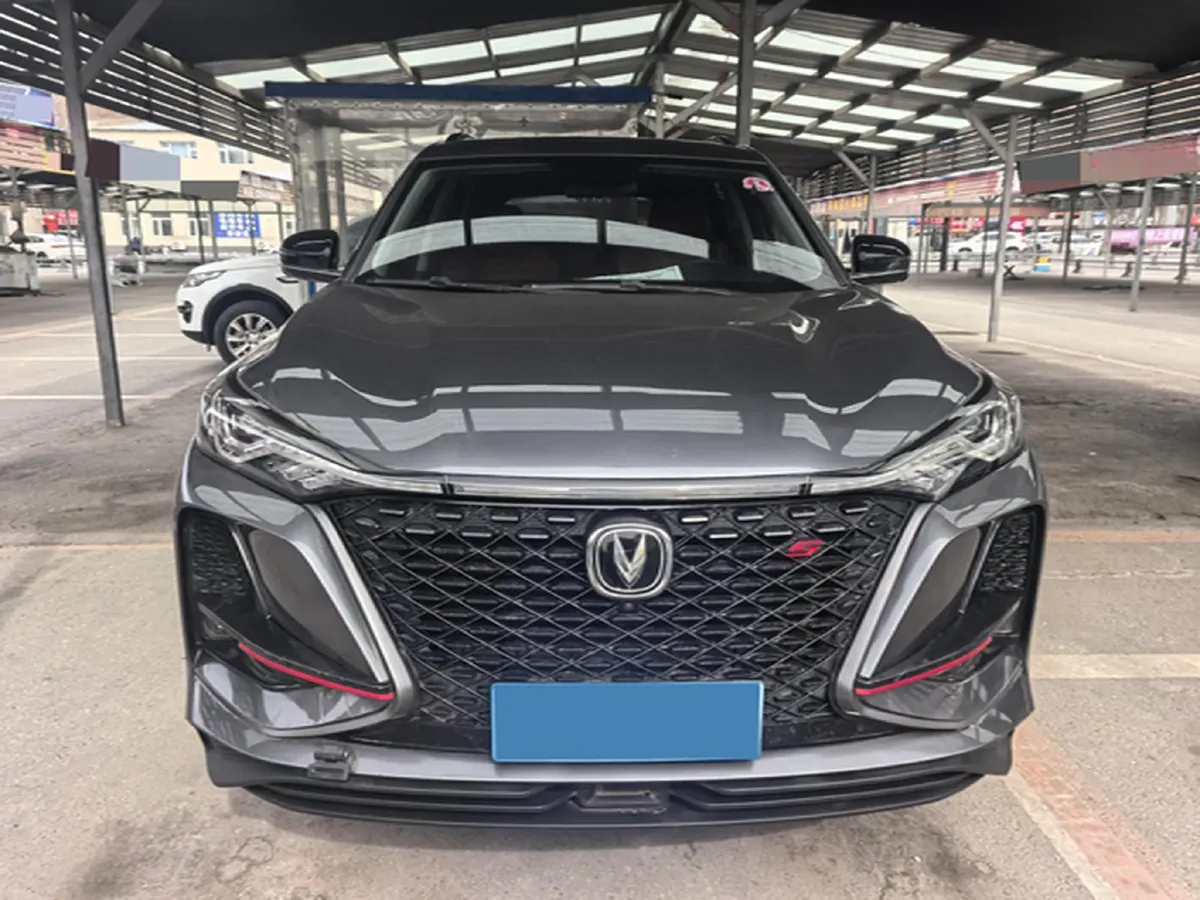 2021 ChangAn CS75 Plus 1.5T 178HP L4 6AT,autocango,china used car exporter,china ev exporter,chinese used car exporter,chinese used ev exporter