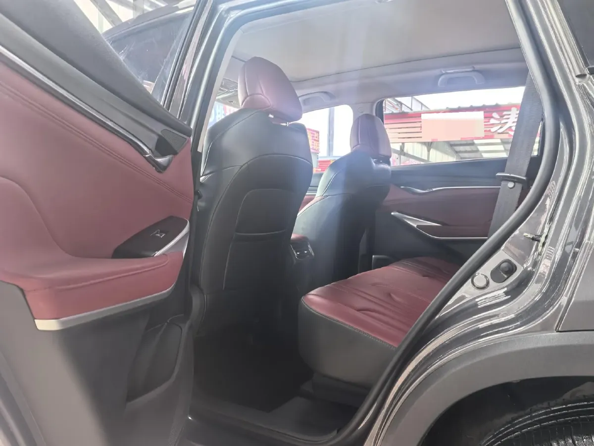 2021 ChangAn CS75 Plus 1.5T 178HP L4 6AT,autocango,china used car exporter,china ev exporter,chinese used car exporter,chinese used ev exporter