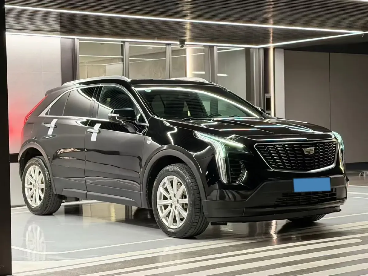 2020 Cadillac XT4 2.0T 241HP L4 9AT,autocango,china used car exporter,china ev exporter,chinese used car exporter,chinese used ev exporter