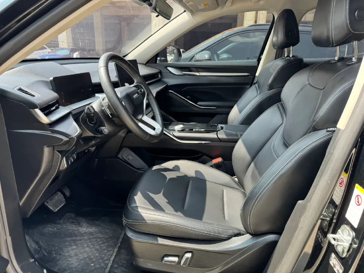 2022 Haval H6 1.5T 184HP L4 7DCT,autocango,china used car exporter,china ev exporter,chinese used car exporter,chinese used ev exporter