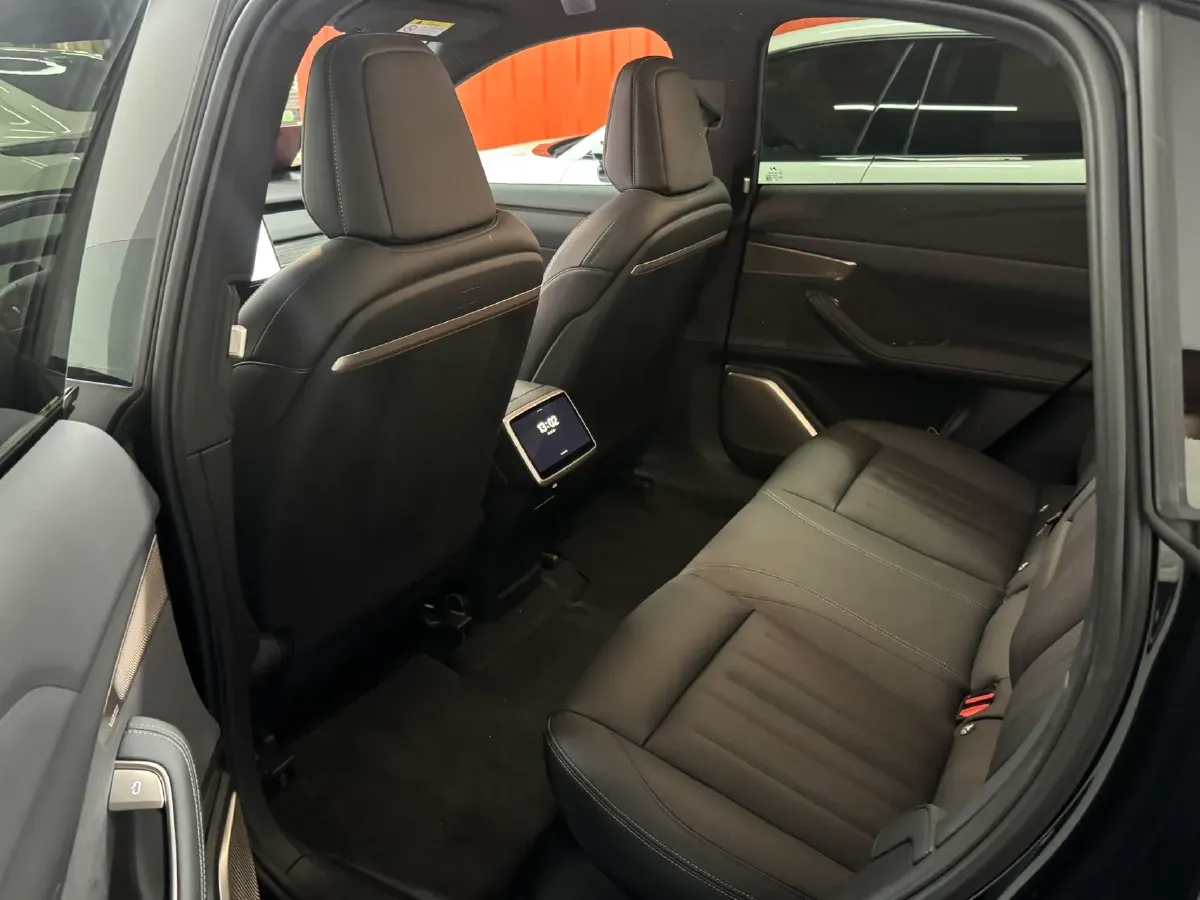 2024 ONVO L60 BEV 60KWH,autocango,china used car exporter,china ev exporter,chinese used car exporter,chinese used ev exporter