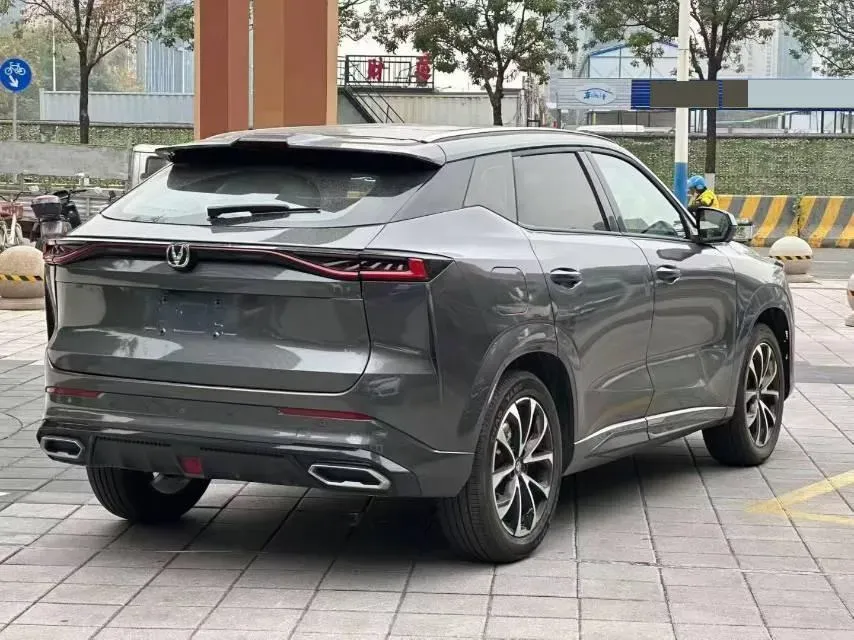 2025 ChangAn UNI-Z 1.5T 188HP L4 7DCT,autocango,china used car exporter,china ev exporter,chinese used car exporter,chinese used ev exporter
