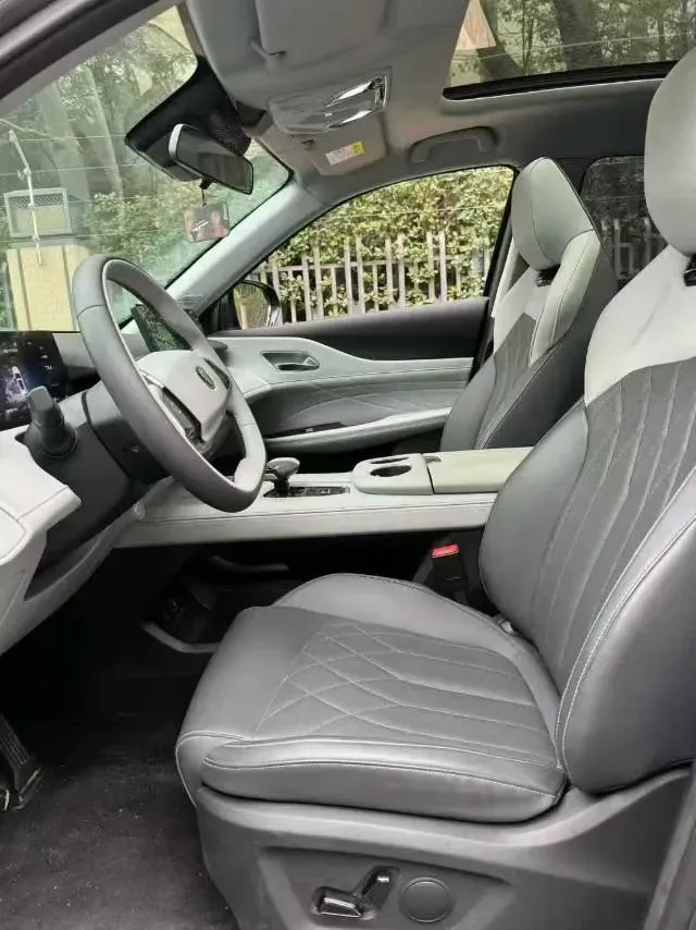 2025 ChangAn UNI-Z 1.5T 188HP L4 7DCT,autocango,china used car exporter,china ev exporter,chinese used car exporter,chinese used ev exporter