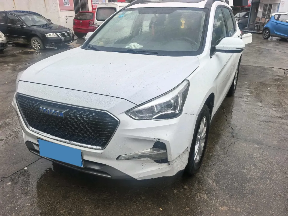 2017 Haval M6 1.5T 150HP L4 6AT,autocango,china used car exporter,china ev exporter,chinese used car exporter,chinese used ev exporter