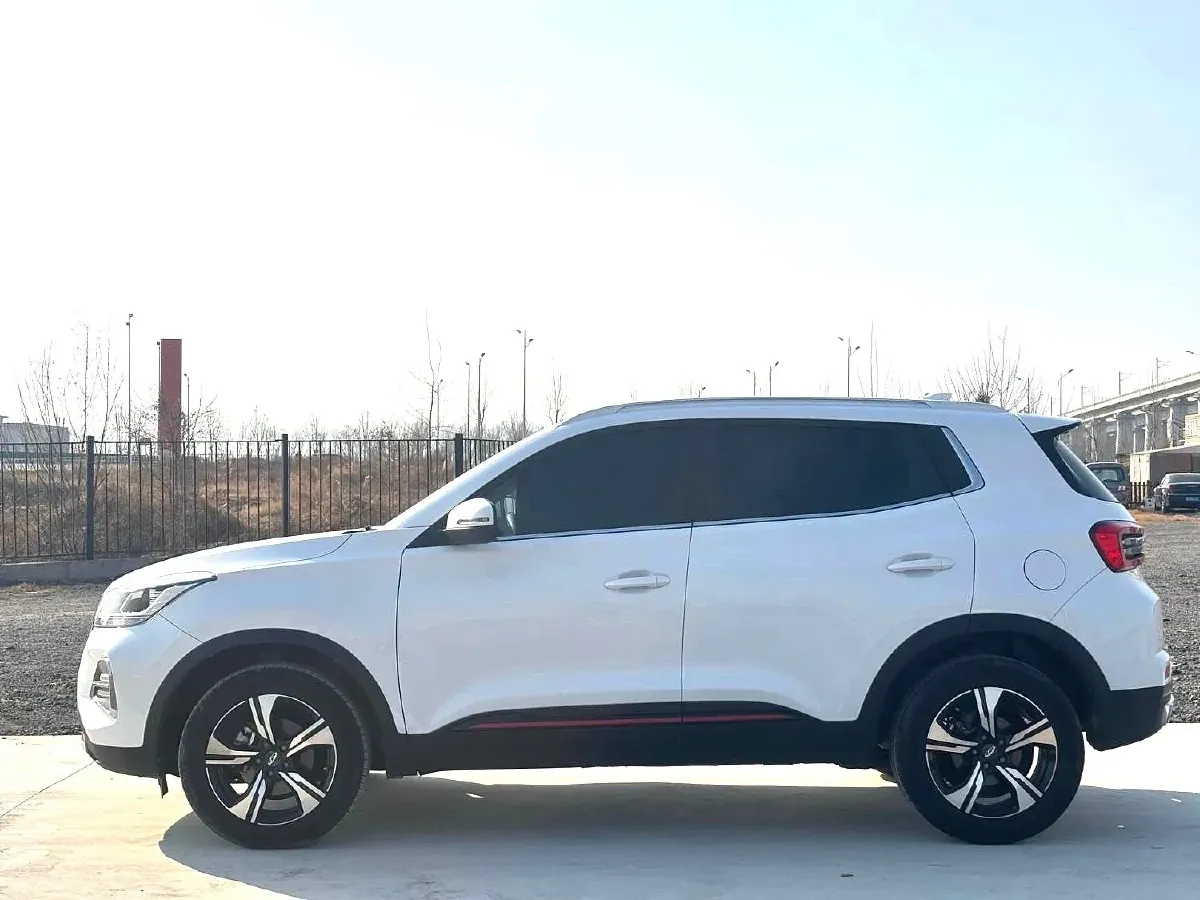 2022 Chery Tiggo 5x 1.5L 116HP L4 CVT,autocango,china used car exporter,china ev exporter,chinese used car exporter,chinese used ev exporter