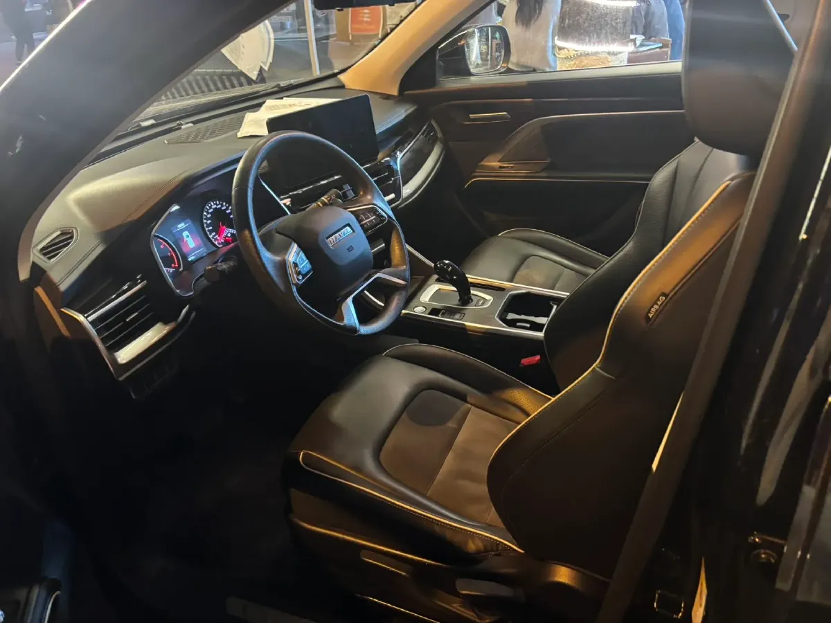 2023 Haval H6 1.5T 150HP L4 7DCT,autocango,china used car exporter,china ev exporter,chinese used car exporter,chinese used ev exporter