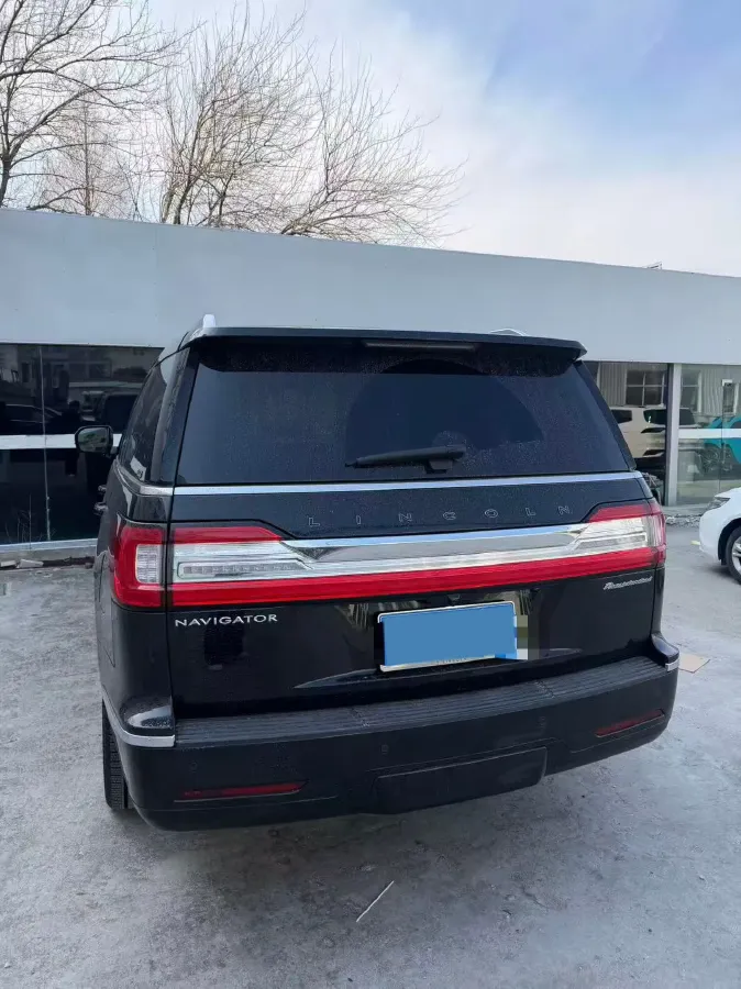 2020 Lincoln Navigator 3.5T 388HP V6 10AT,autocango,china used car exporter,china ev exporter,chinese used car exporter,chinese used ev exporter