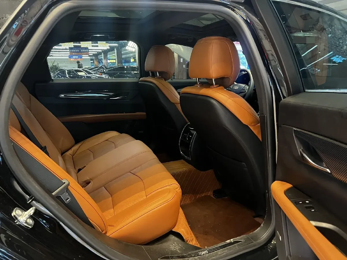 2022 Cadillac CT6 2.0T 237HP L4 10AT,autocango,china used car exporter,china ev exporter,chinese used car exporter,chinese used ev exporter