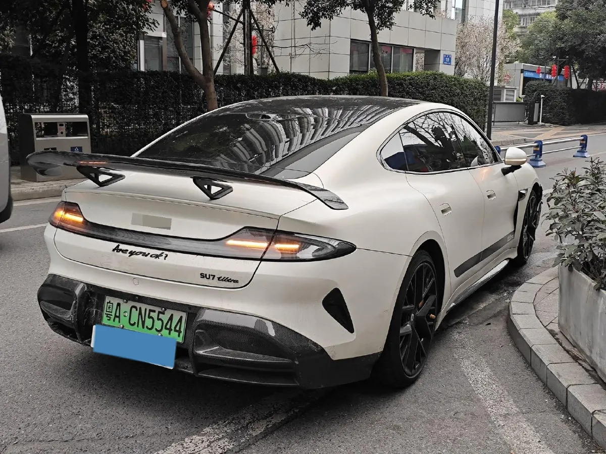 2024 MI SU7 BEV 101KWH,autocango,china used car exporter,china ev exporter,chinese used car exporter,chinese used ev exporter