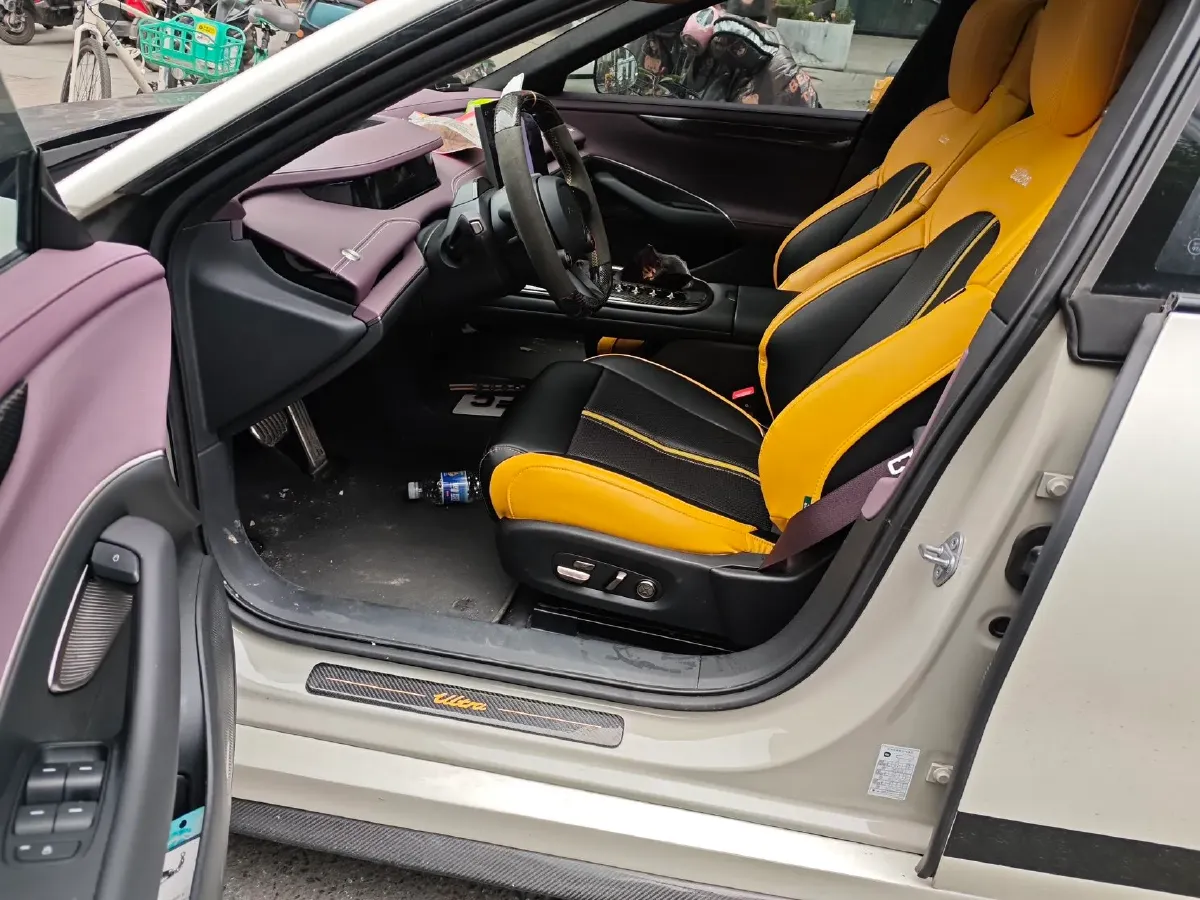 2024 MI SU7 BEV 101KWH,autocango,china used car exporter,china ev exporter,chinese used car exporter,chinese used ev exporter