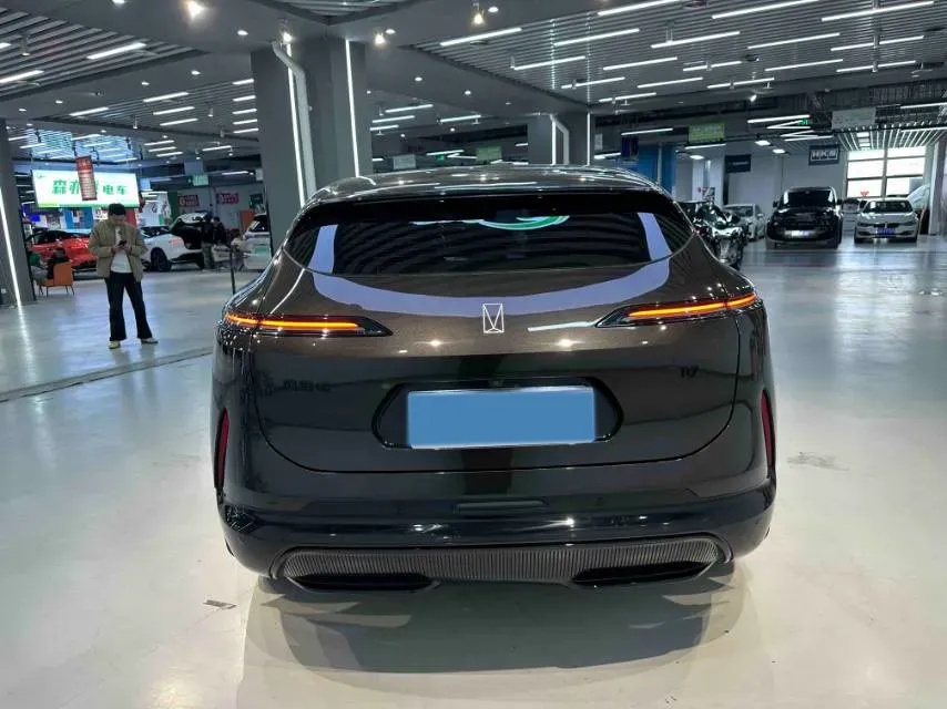 2024 Avatr 07 1.5T 156HP L4 REEV 39.05KWH,autocango,china used car exporter,china ev exporter,chinese used car exporter,chinese used ev exporter