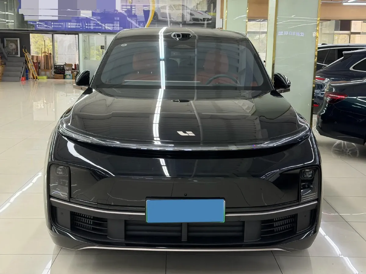 2025 Li L9 Range Extended 154HP REEV,autocango,china used car exporter,china ev exporter,chinese used car exporter,chinese used ev exporter