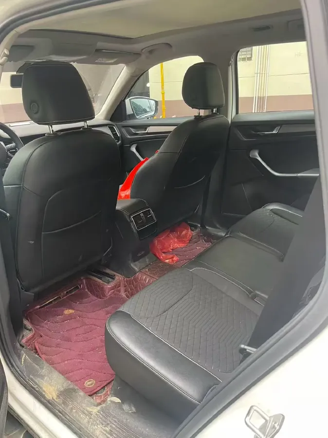 2018 Skoda Kodiak 2.0T 186HP L4 7DCT,autocango,china used car exporter,china ev exporter,chinese used car exporter,chinese used ev exporter