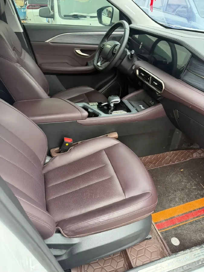 2024 Jetour X90 Plus 1.6T 197HP L4 7DCT,autocango,china used car exporter,china ev exporter,chinese used car exporter,chinese used ev exporter