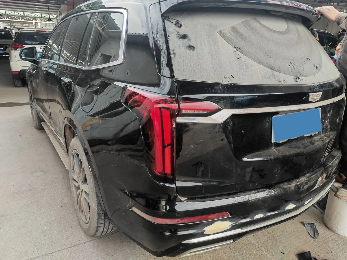 2021 Cadillac XT6 2.0T 237HP L4 9AT,autocango,china used car exporter,china ev exporter,chinese used car exporter,chinese used ev exporter