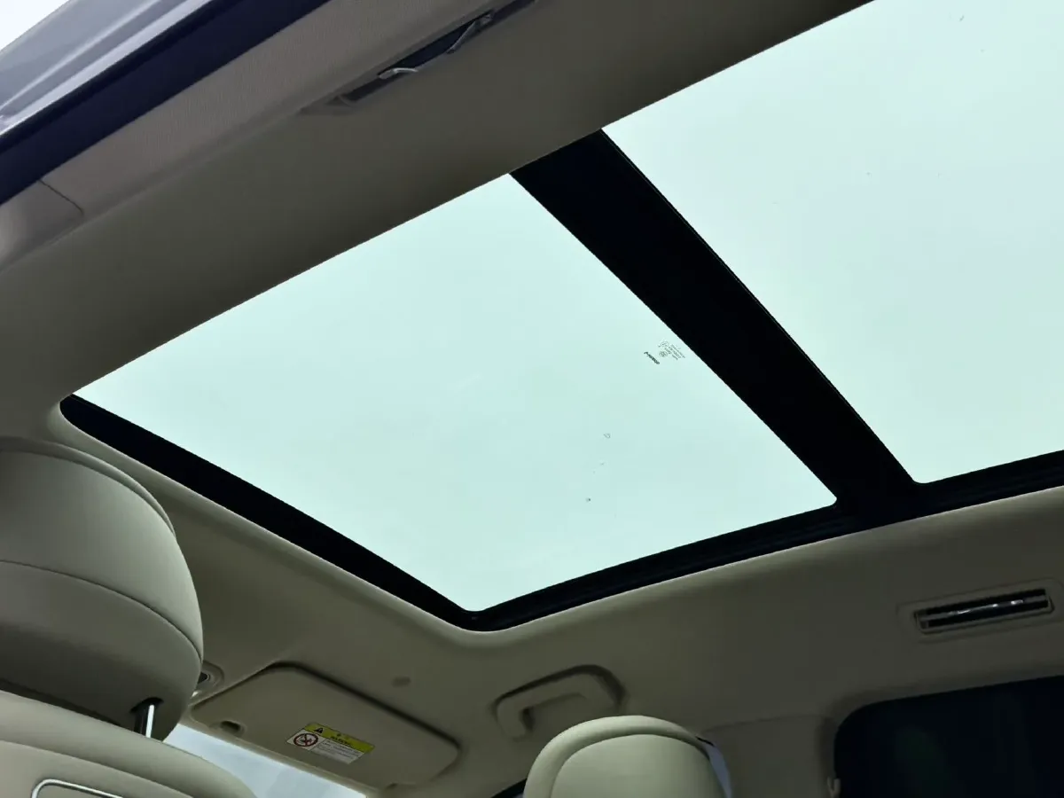 2024 AITO AITO M7 1.5T 152HP L4 REEV 40KWH,autocango,china used car exporter,china ev exporter,chinese used car exporter,chinese used ev exporter