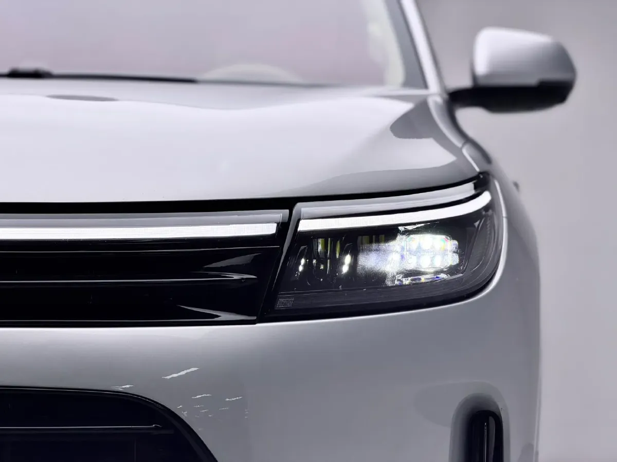 2024 AITO AITO M7 1.5T 152HP L4 REEV 40KWH,autocango,china used car exporter,china ev exporter,chinese used car exporter,chinese used ev exporter