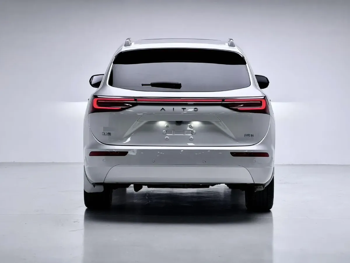 2024 AITO AITO M7 1.5T 152HP L4 REEV 40KWH,autocango,china used car exporter,china ev exporter,chinese used car exporter,chinese used ev exporter