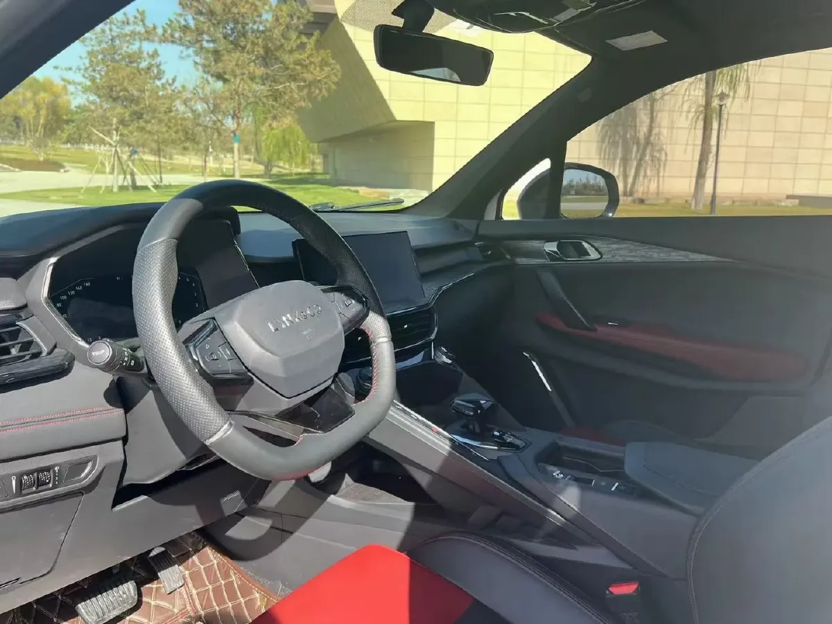 2023 LYNK&CO 06 1.5T 181HP L4 7DCT,autocango,china used car exporter,china ev exporter,chinese used car exporter,chinese used ev exporter