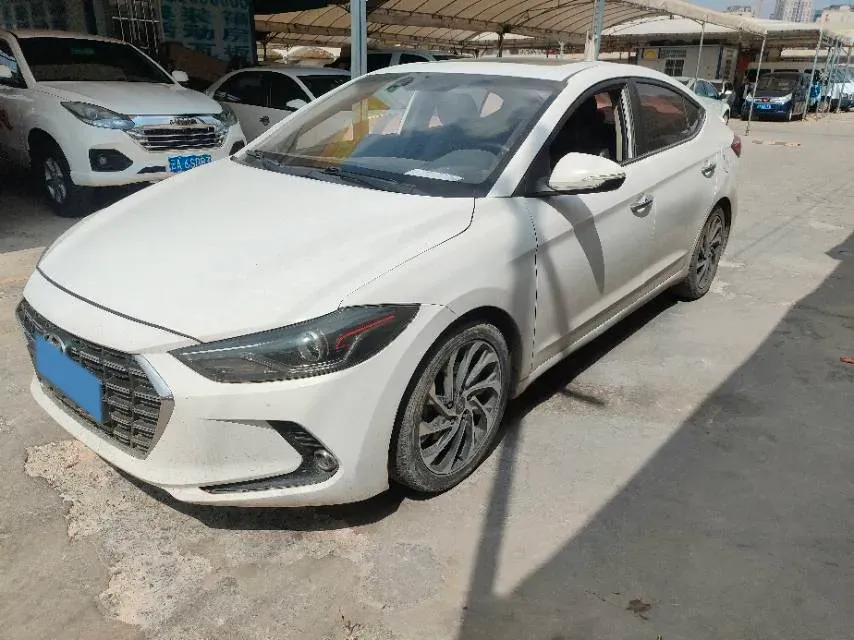 2019 Hyundai Elantra 1.5L 115HP L4 CVT,autocango,china used car exporter,china ev exporter,chinese used car exporter,chinese used ev exporter