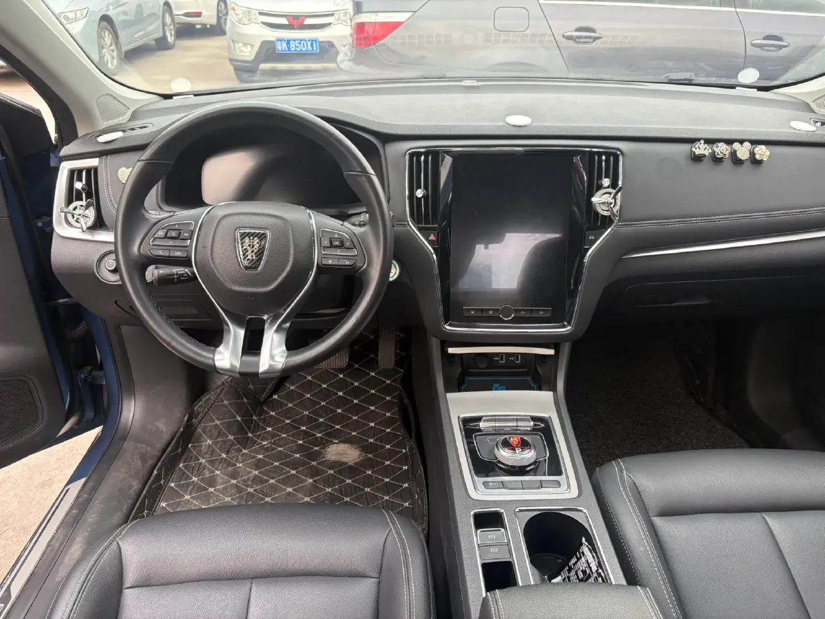 2017 Roewe i6 1.0T 125HP L3 2AT PHEV,autocango,china used car exporter,china ev exporter,chinese used car exporter,chinese used ev exporter