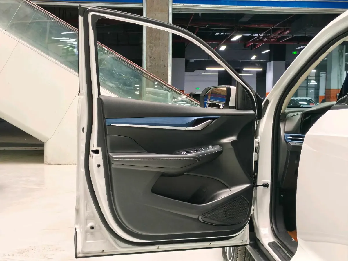 2020 ChangAn CS55 BEV 52.7KWH,autocango,china used car exporter,china ev exporter,chinese used car exporter,chinese used ev exporter