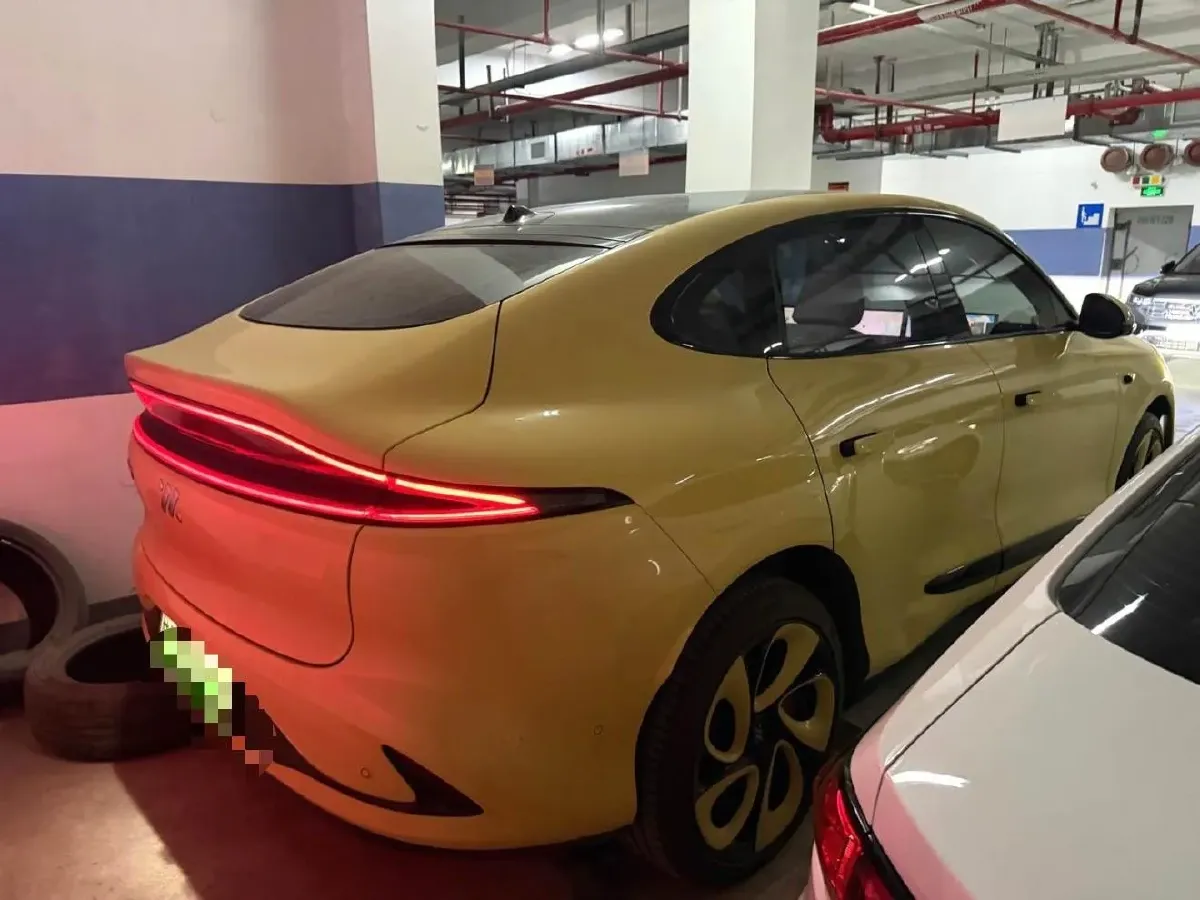 2023 IM LS6 BEV 71KWH,autocango,china used car exporter,china ev exporter,chinese used car exporter,chinese used ev exporter