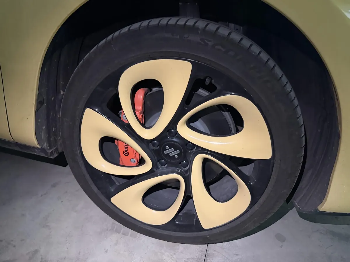 2023 IM LS6 BEV 71KWH,autocango,china used car exporter,china ev exporter,chinese used car exporter,chinese used ev exporter