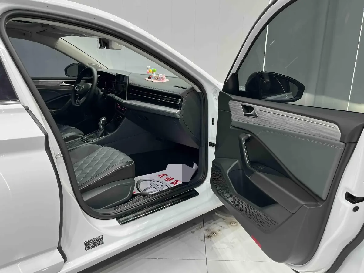 2021 Volkswagen Sagitar 1.4T 150HP L4 7DCT,autocango,china used car exporter,china ev exporter,chinese used car exporter,chinese used ev exporter