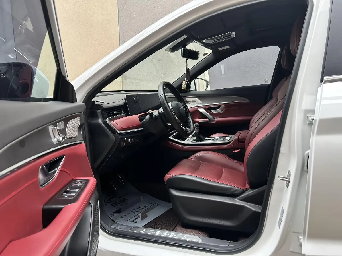 2021 Jetour X70 Plus 1.6T 197HP L4 7DCT,autocango,china used car exporter,china ev exporter,chinese used car exporter,chinese used ev exporter