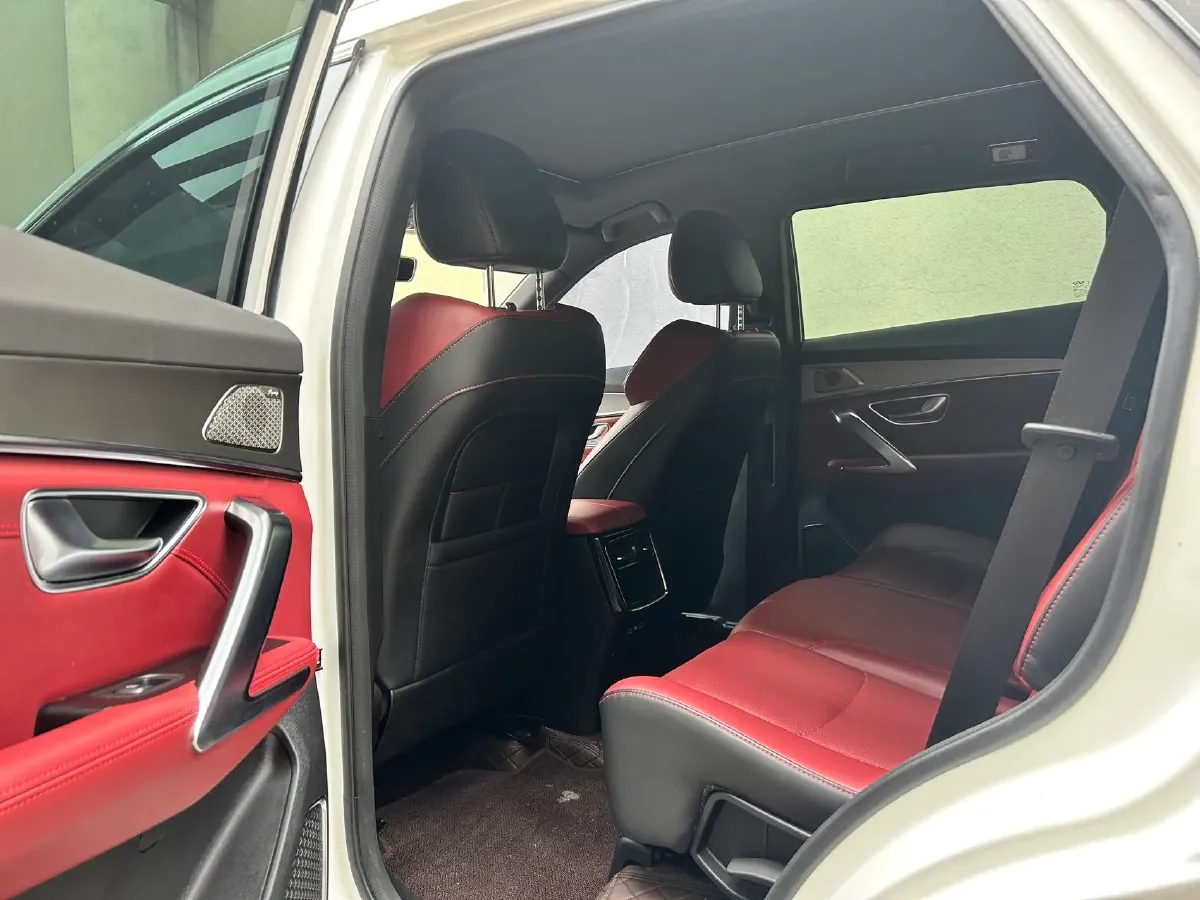 2021 Jetour X70 Plus 1.6T 197HP L4 7DCT,autocango,china used car exporter,china ev exporter,chinese used car exporter,chinese used ev exporter