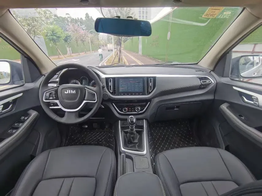 2019 Isuzu RE-MAX Jim 2.0T 204HP L4 5MT,autocango,china used car exporter,china ev exporter,chinese used car exporter,chinese used ev exporter