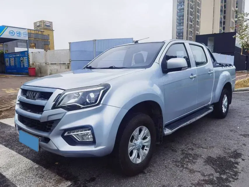 2019 Isuzu RE-MAX Jim 2.0T 204HP L4 5MT,autocango,china used car exporter,china ev exporter,chinese used car exporter,chinese used ev exporter