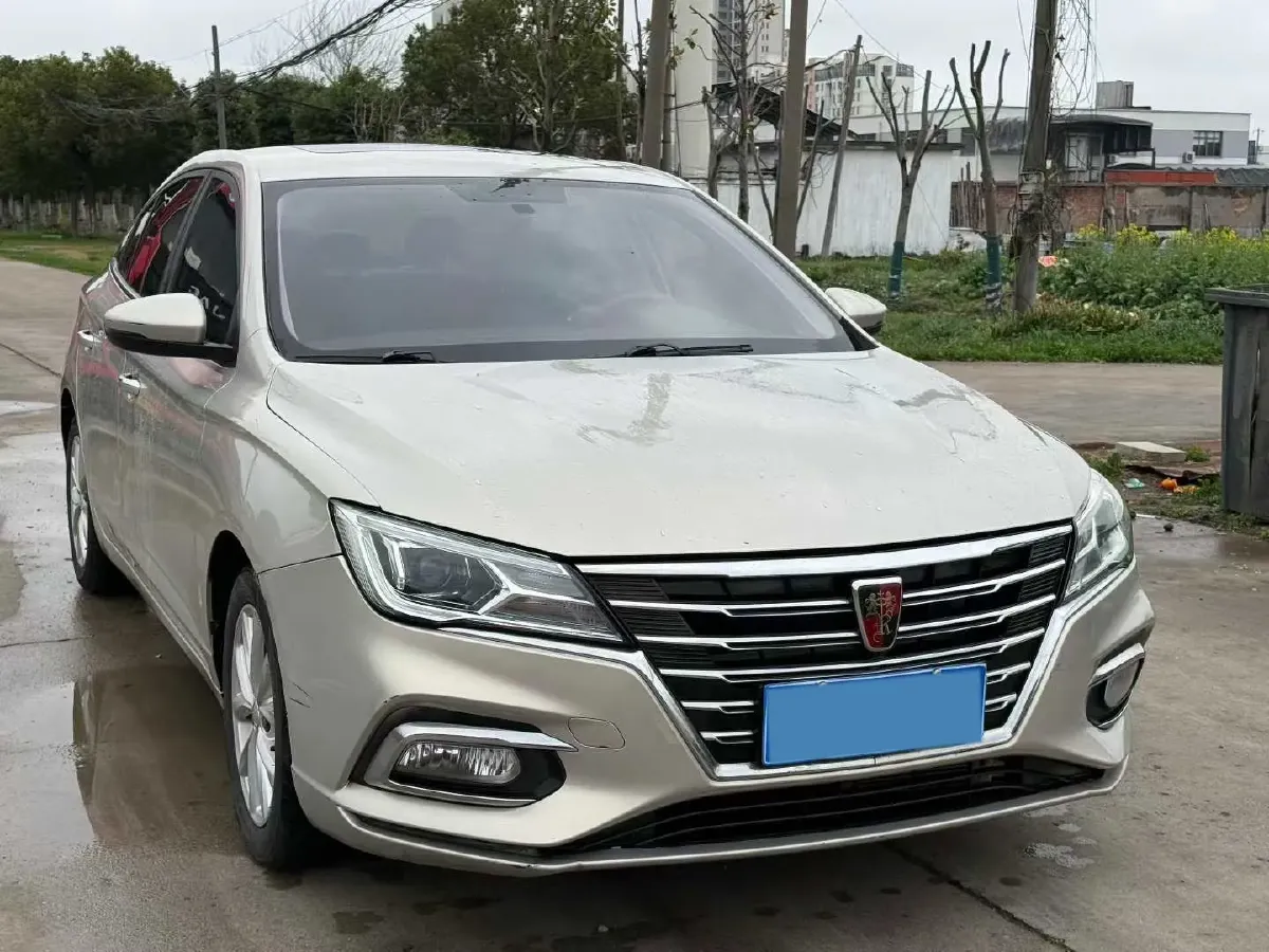 2020 Roewe i5 1.5L 120HP L4 CVT,autocango,china used car exporter,china ev exporter,chinese used car exporter,chinese used ev exporter