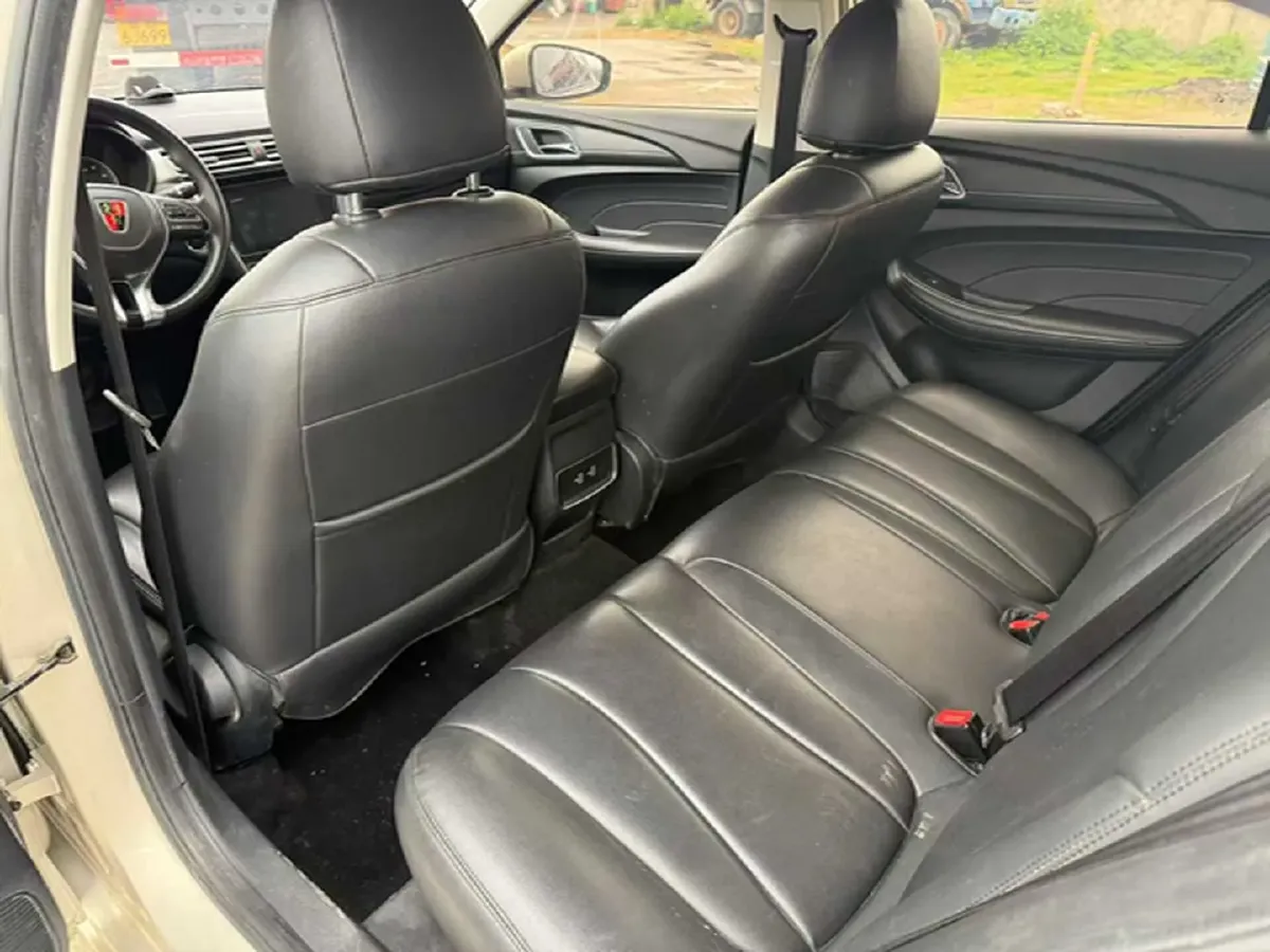 2020 Roewe i5 1.5L 120HP L4 CVT,autocango,china used car exporter,china ev exporter,chinese used car exporter,chinese used ev exporter