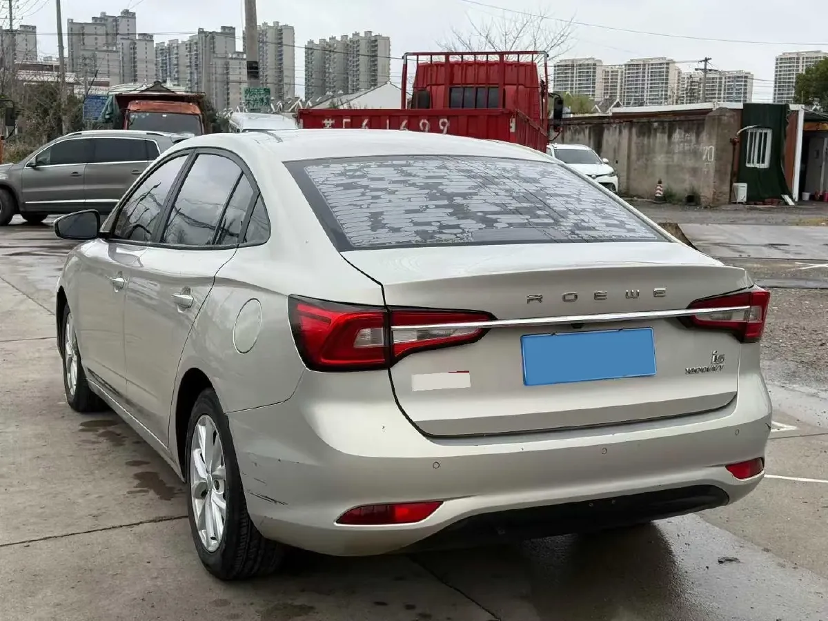 2020 Roewe i5 1.5L 120HP L4 CVT,autocango,china used car exporter,china ev exporter,chinese used car exporter,chinese used ev exporter