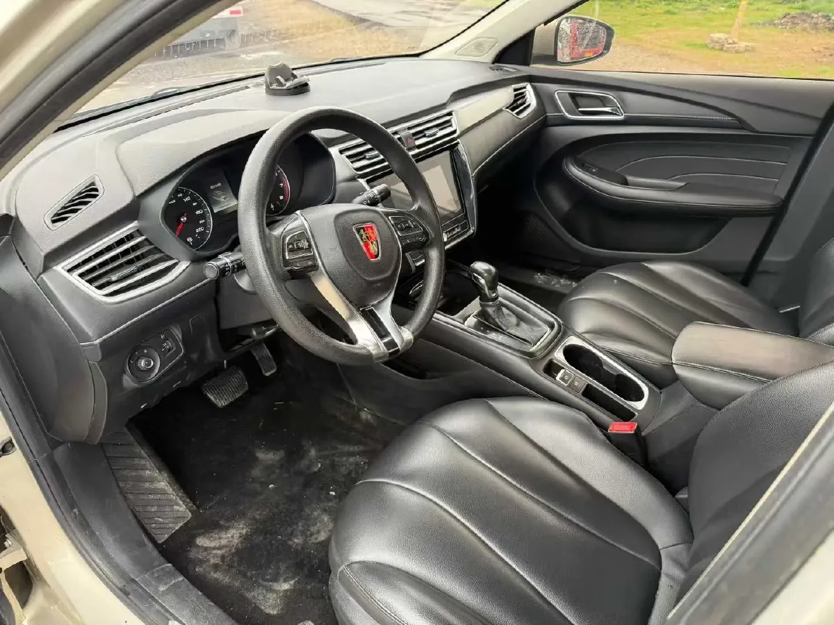 2020 Roewe i5 1.5L 120HP L4 CVT,autocango,china used car exporter,china ev exporter,chinese used car exporter,chinese used ev exporter