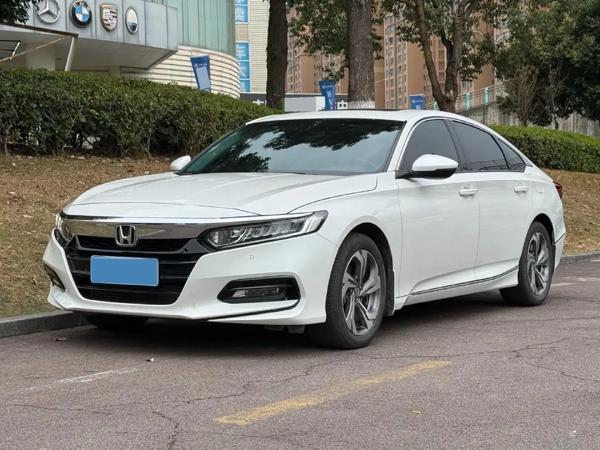 2018 Honda Accord 1.5T 194HP L4 CVT,autocango,china used car exporter,china ev exporter,chinese used car exporter,chinese used ev exporter