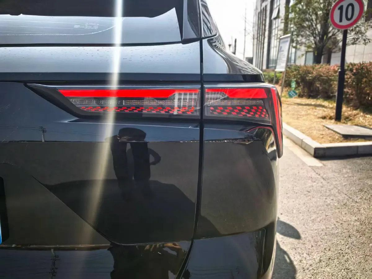 2024 Jetour DASHING 1.5T 156HP L4 6DCT,autocango,china used car exporter,china ev exporter,chinese used car exporter,chinese used ev exporter