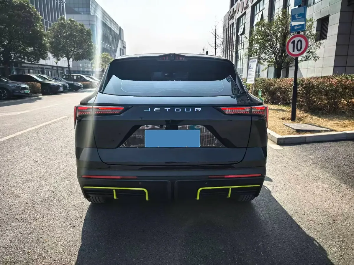 2024 Jetour DASHING 1.5T 156HP L4 6DCT,autocango,china used car exporter,china ev exporter,chinese used car exporter,chinese used ev exporter