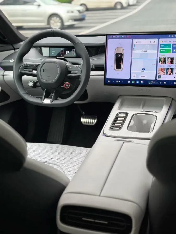 2024 MI SU7 BEV 101KWH,autocango,china used car exporter,china ev exporter,chinese used car exporter,chinese used ev exporter